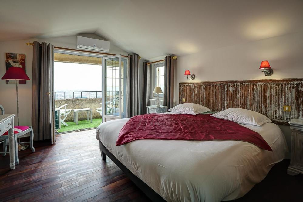 La Chaumiere, Demeure D'Hotes Lauris Exterior photo